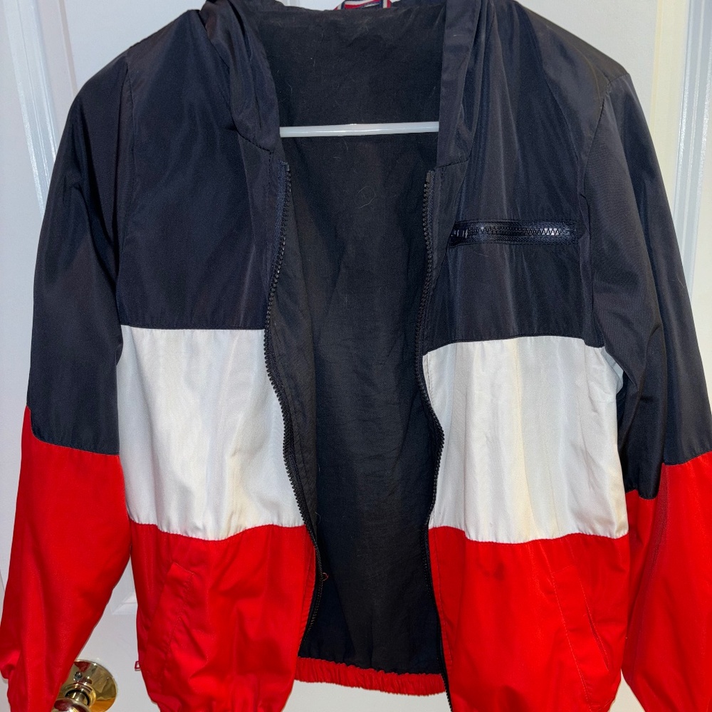 Brandy Melville Windbreaker
